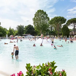 Kompleks wypoczynkowy Hu Altomincio Village, Valeggio sul Mincio